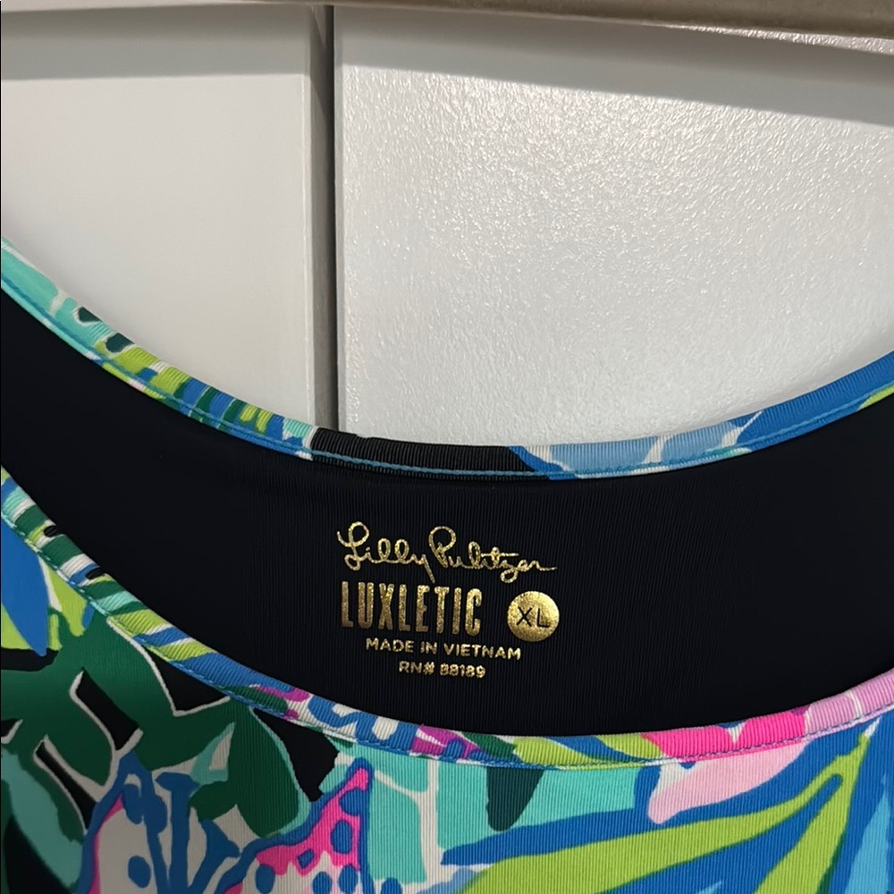 Lilly Pulitzer Blue and Green Top Tropical Elegance